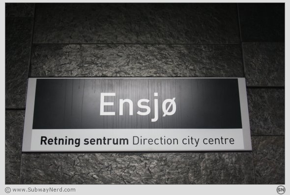 Dette èr Ensjø T-banestasjon. Foto: SN.