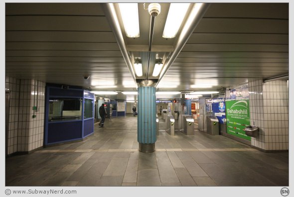 På vei over fra Spor 2 mot Spor 1. Foto: SN.