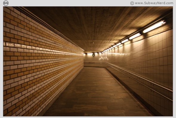 Mot Spor 2? Tilbake? Valgets kvaler. Reise er over og ny er klar til å begynne. Foto: SN.