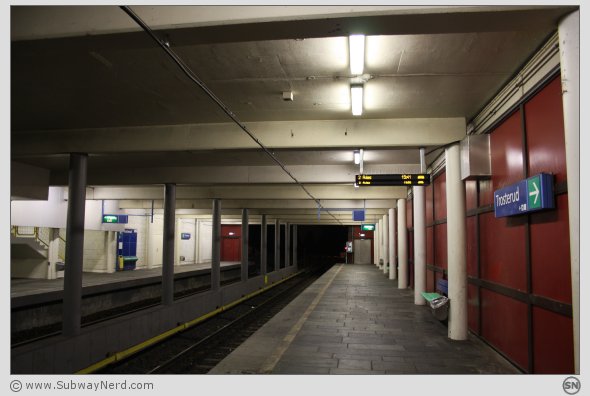 Trosterud T-banestasjon fra Spor 2. I bilderetning mot Haugerud. Foto: SN.