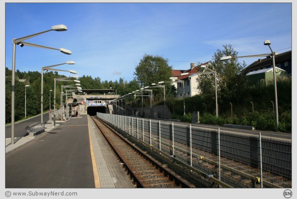 Oversiktsbilde fra vestenden på Spor 2. I billedretning mot Romsås. Foto: SN.