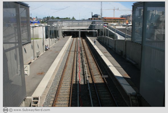 Oversiktsbilde over Økern T-banestasjon. I nordlig retning, fra servicepunktet på stasjonen. Foto: SN.