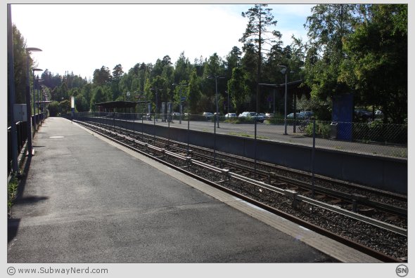 Østerås T-banestasjon. Som tatt ut fra et postkort. Foto: SN.