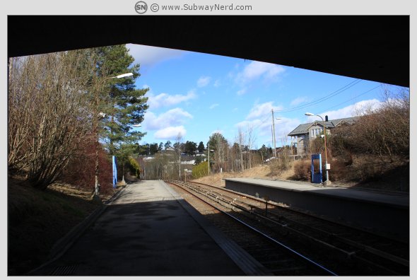 Sett fra tunnelmunningen på Spor 1. I billedretning mot Oppsal. Foto: SN.