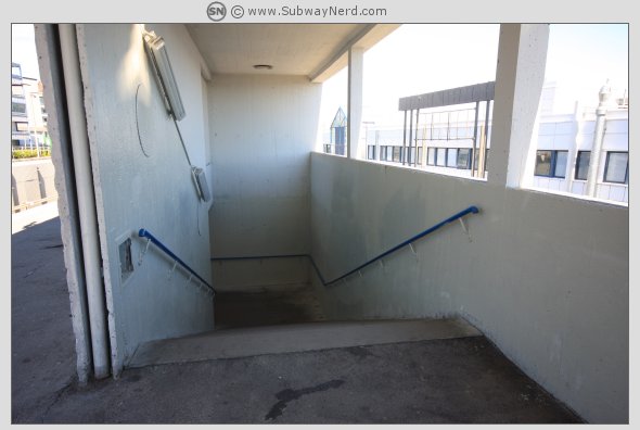 Det andre av to adkomstpunkter til/fra Spor 1. Foto: SN.