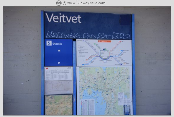 T-baneboardet på Spor 2. Moden for utskiftning? Foto: SN.